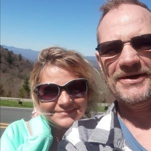 Meet your Posher, Amie